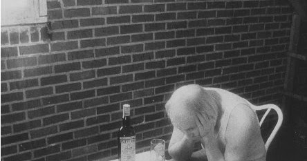 El daño y la dependencia del alcohol